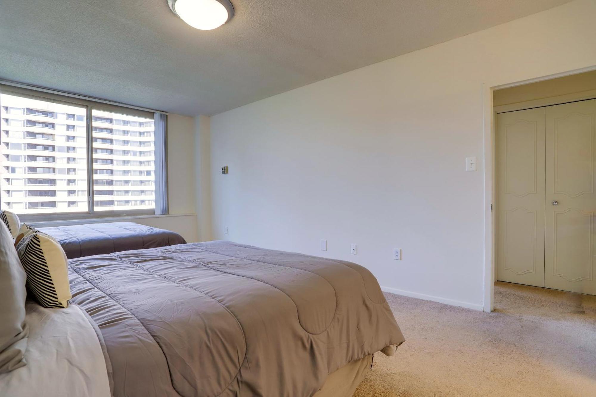 Fantastic 2 Bedroom Apartment With Gym At Arlington Luaran gambar