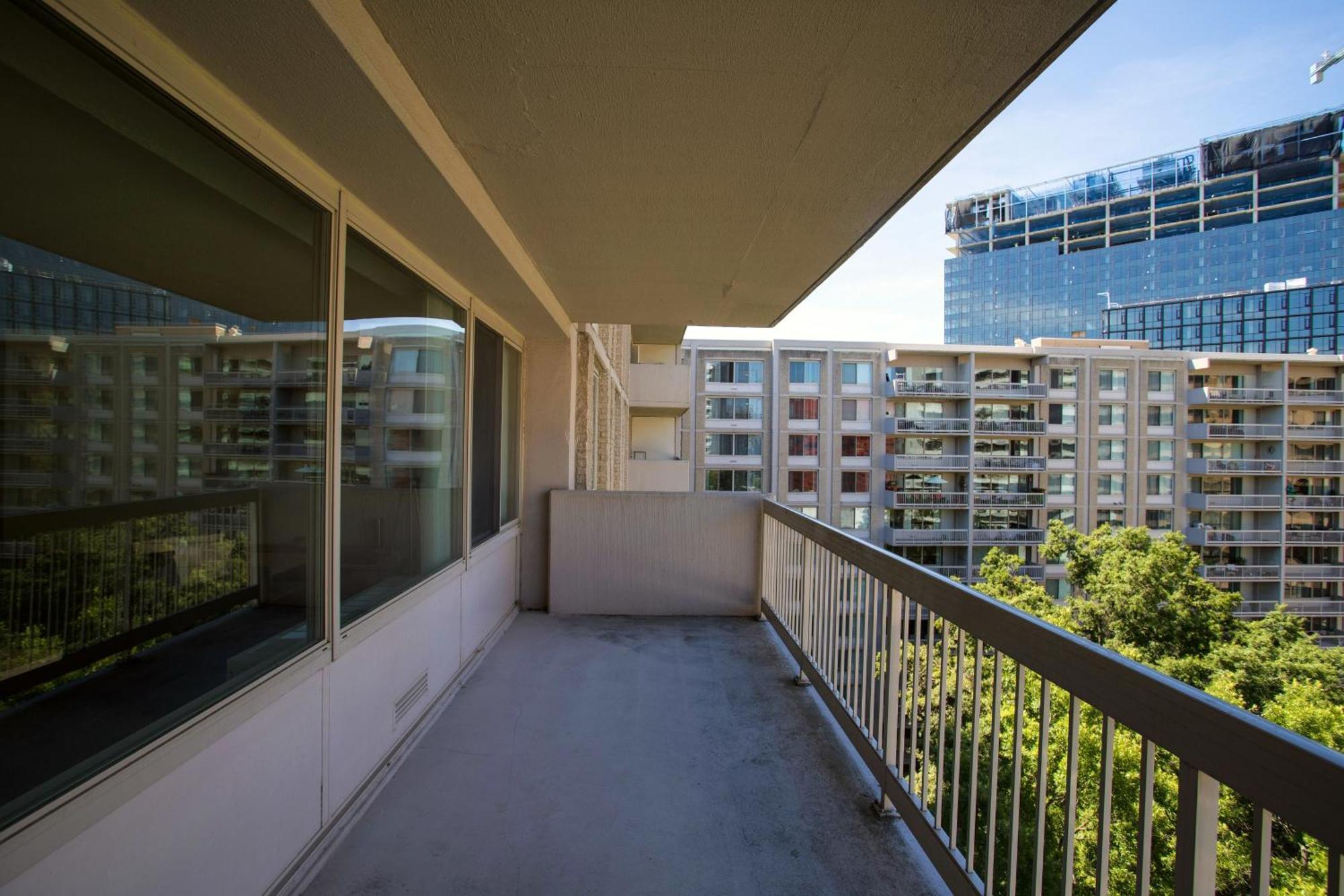 Fantastic 2 Bedroom Apartment With Gym At Arlington Luaran gambar